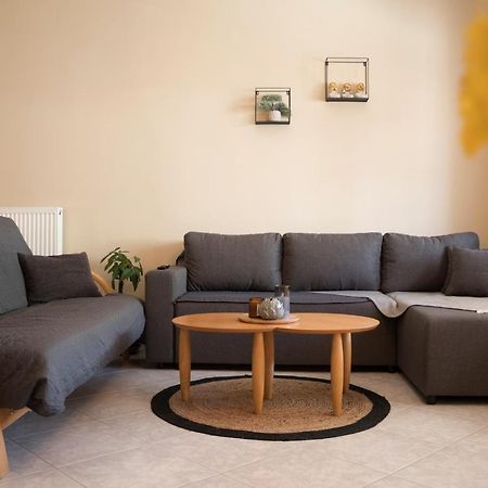 Silene Luxury Apartment Néa Péramos Dış mekan fotoğraf
