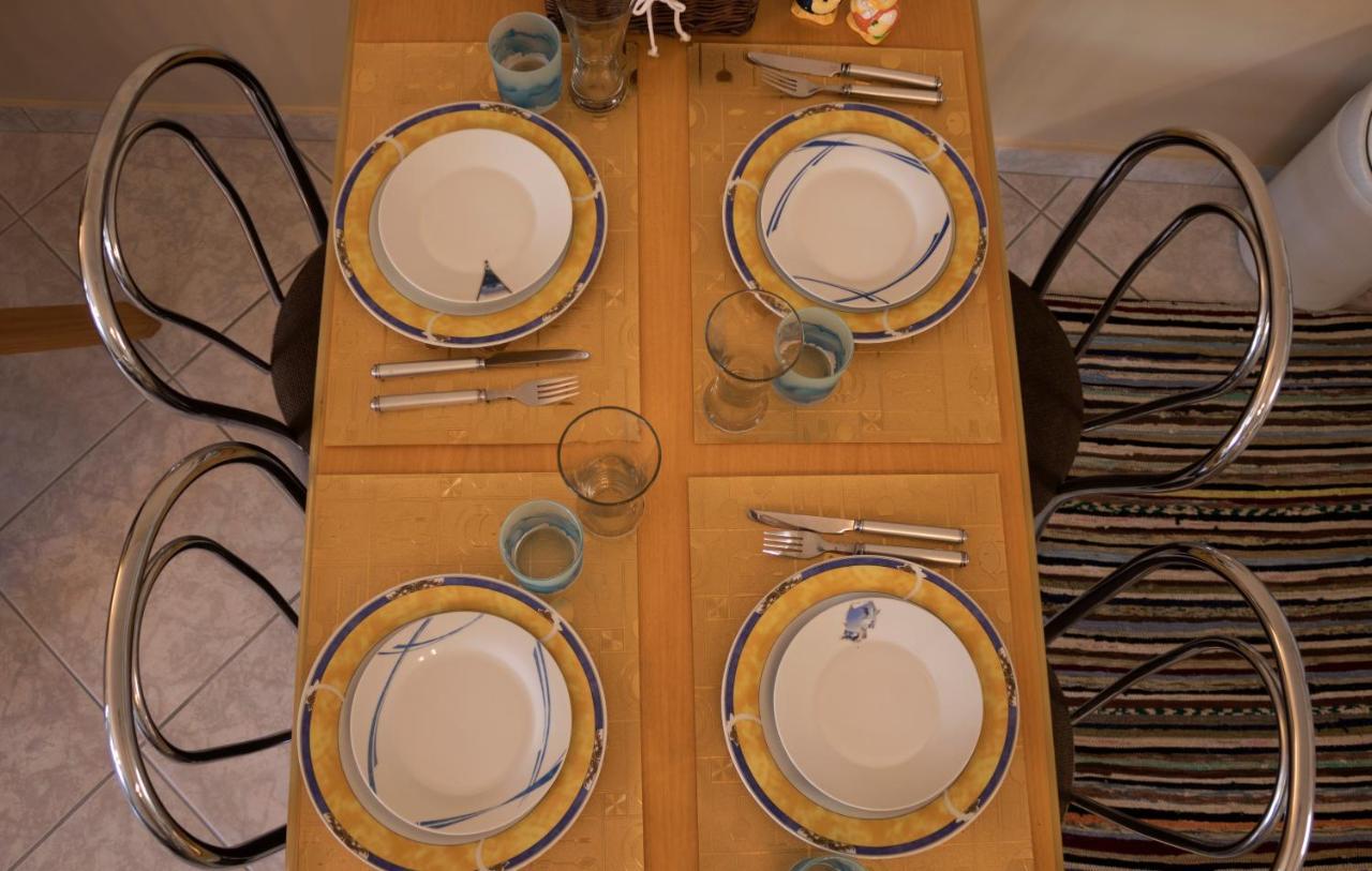 Silene Luxury Apartment Néa Péramos Dış mekan fotoğraf