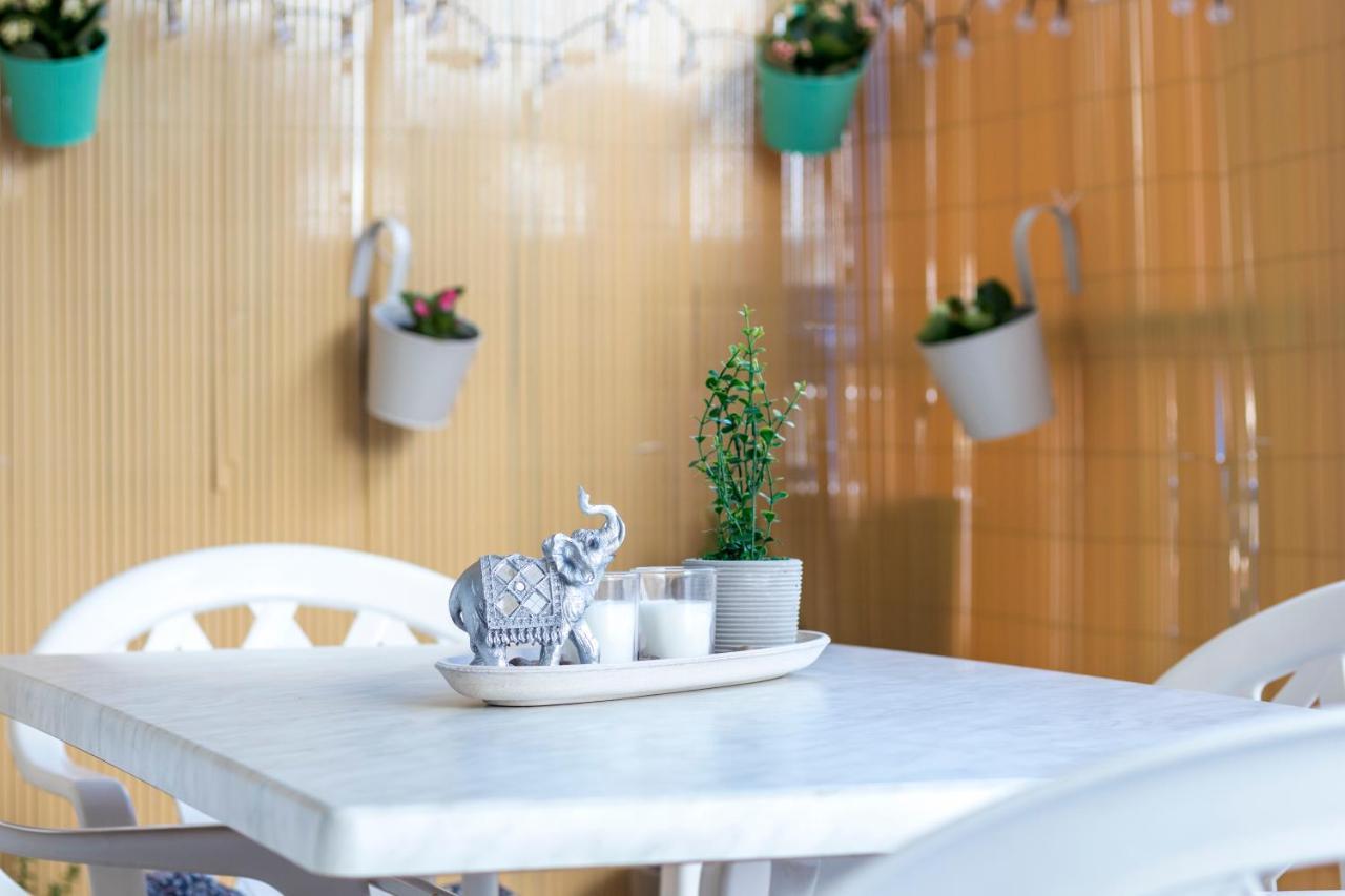 Silene Luxury Apartment Néa Péramos Dış mekan fotoğraf